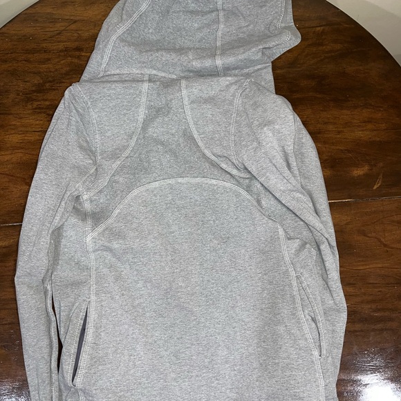 Lululemon Wrap - Picture 2 of 2